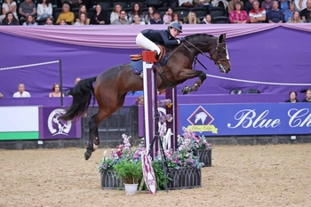 Lauren Wilkins makes her HOYS debut a winning one in the Pony Foxhunter Championship